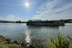 Schiffsverkehr auf der Donau
